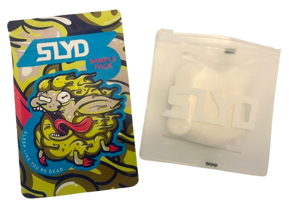 SLYD NASAL STRIPS (30 PACK WHITE) + FREE TRAVEL BAG